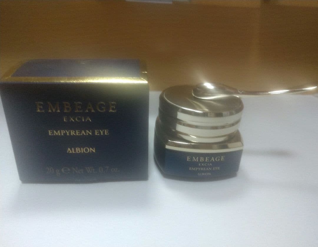 アルビオン エクシア アンベアージュ エンピリアン アイ
