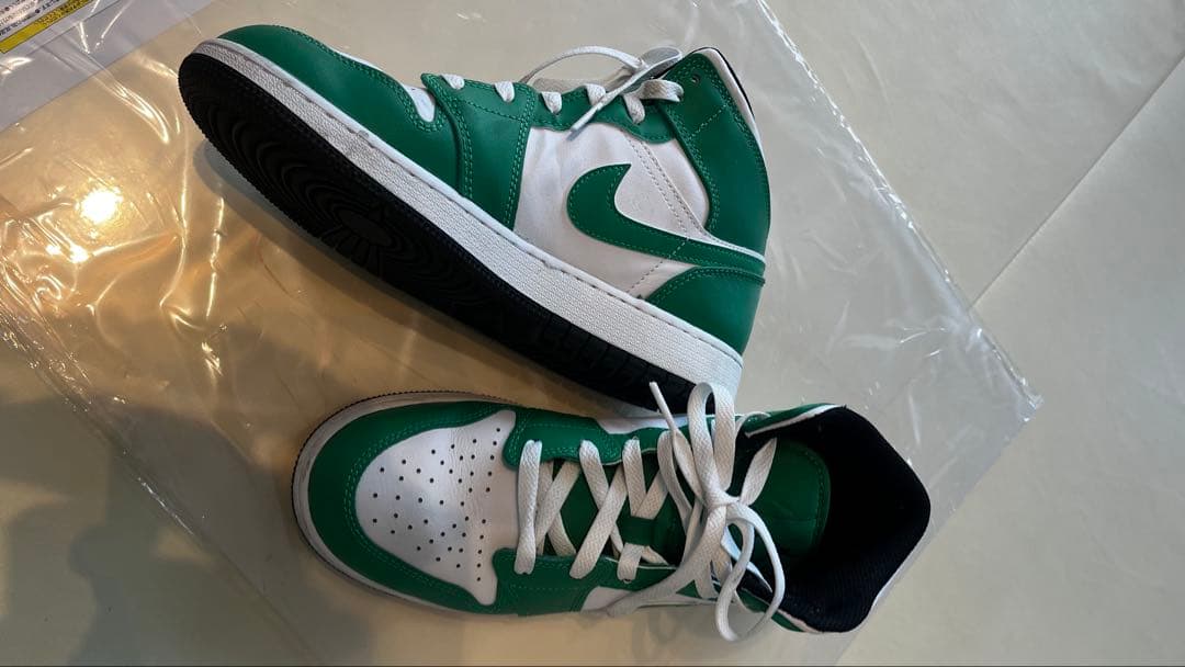 【美品】Nike エアジョーダン1 Mid 24.5cm ラッキーグリーン