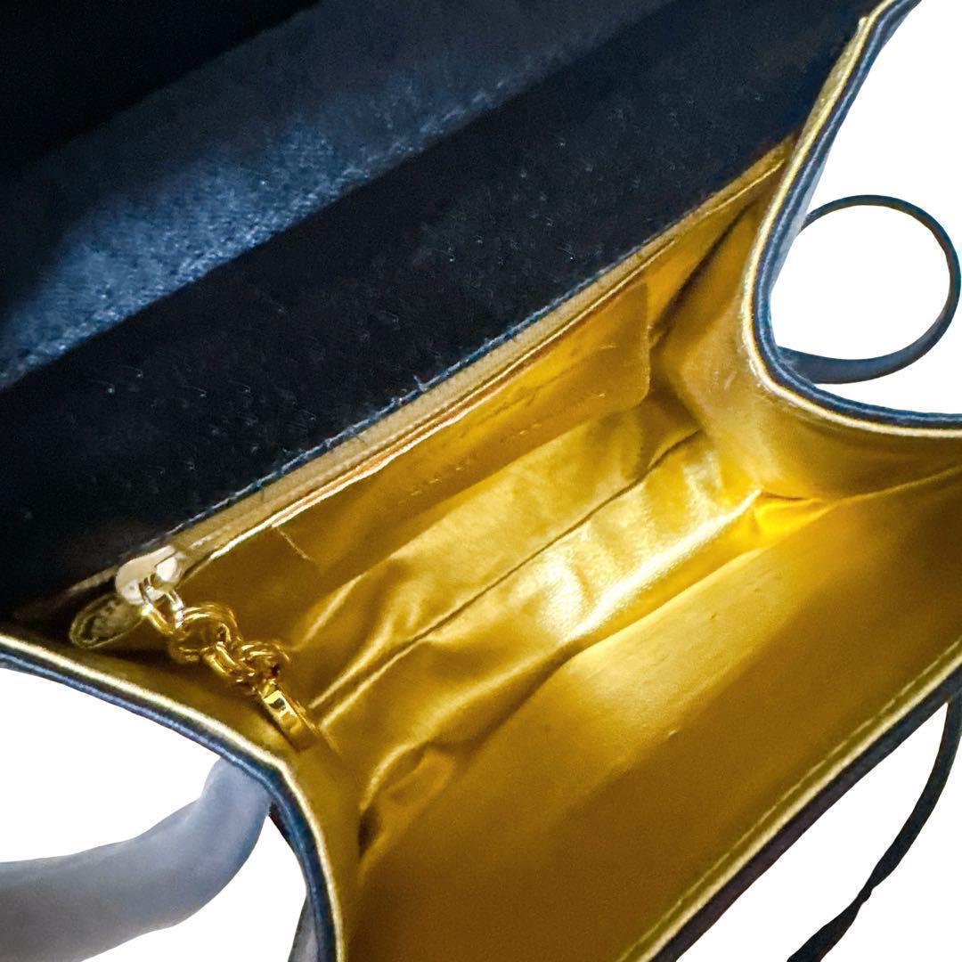 ★★★様 フェラガモ ヴァラリボン ブラック 金具 ビジュー バッグ