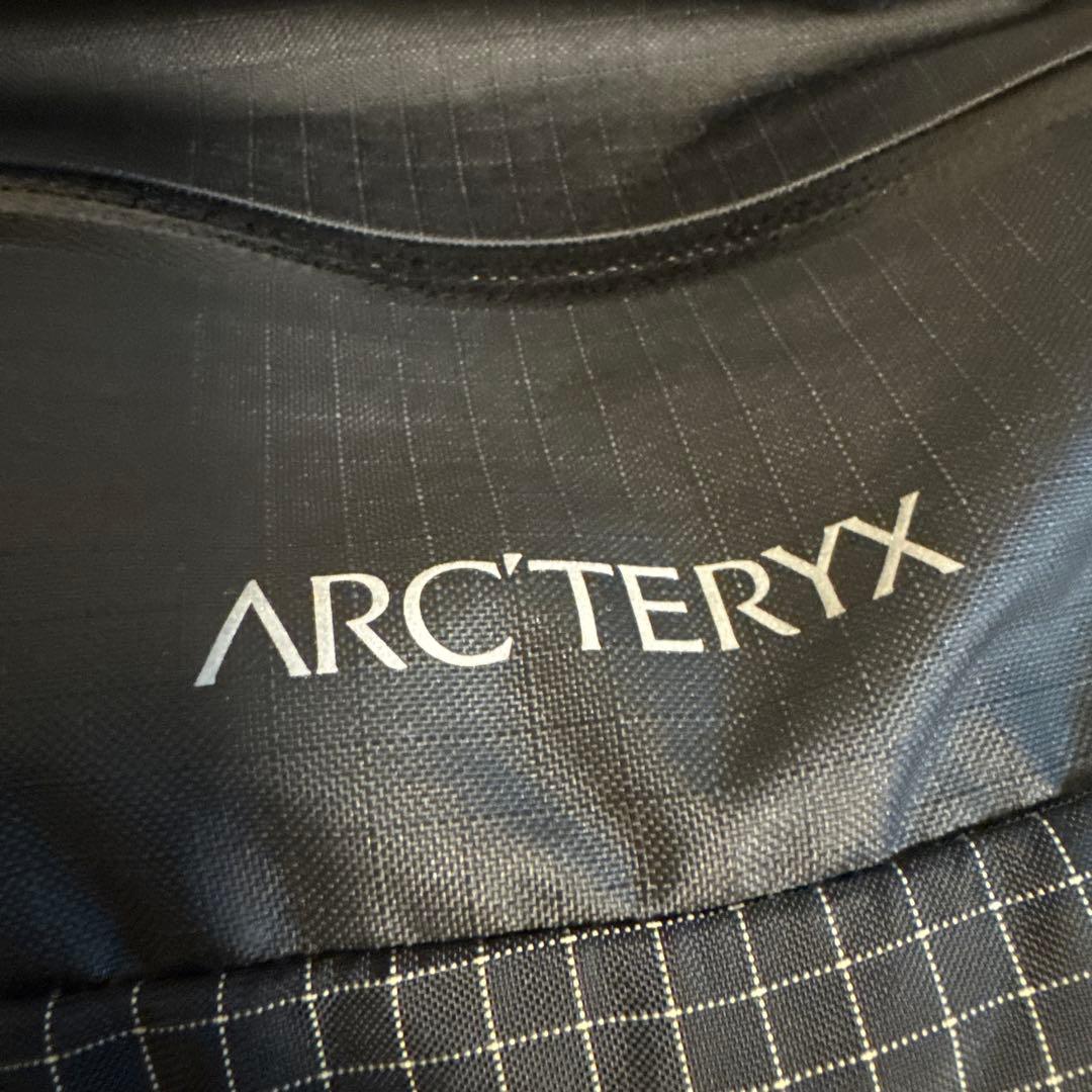 極上レベル！Arc'teryx RUSH SK 32 ブラックバッグ
