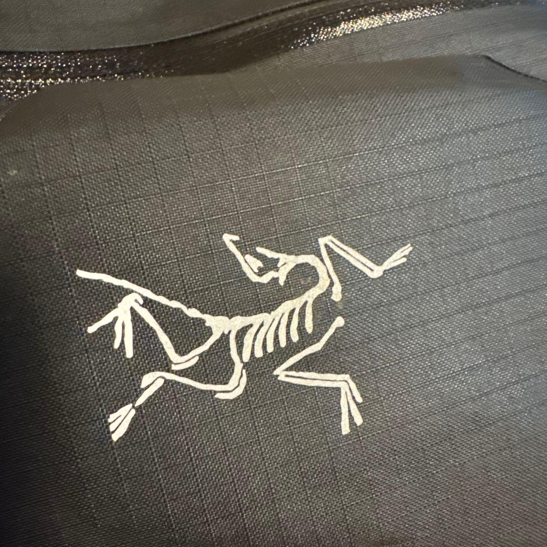 極上レベル！Arc'teryx RUSH SK 32 ブラックバッグ