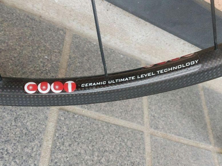 Campagnoloハイペロン・ウルトラ TWO（シマノ11速／クリンチャー）