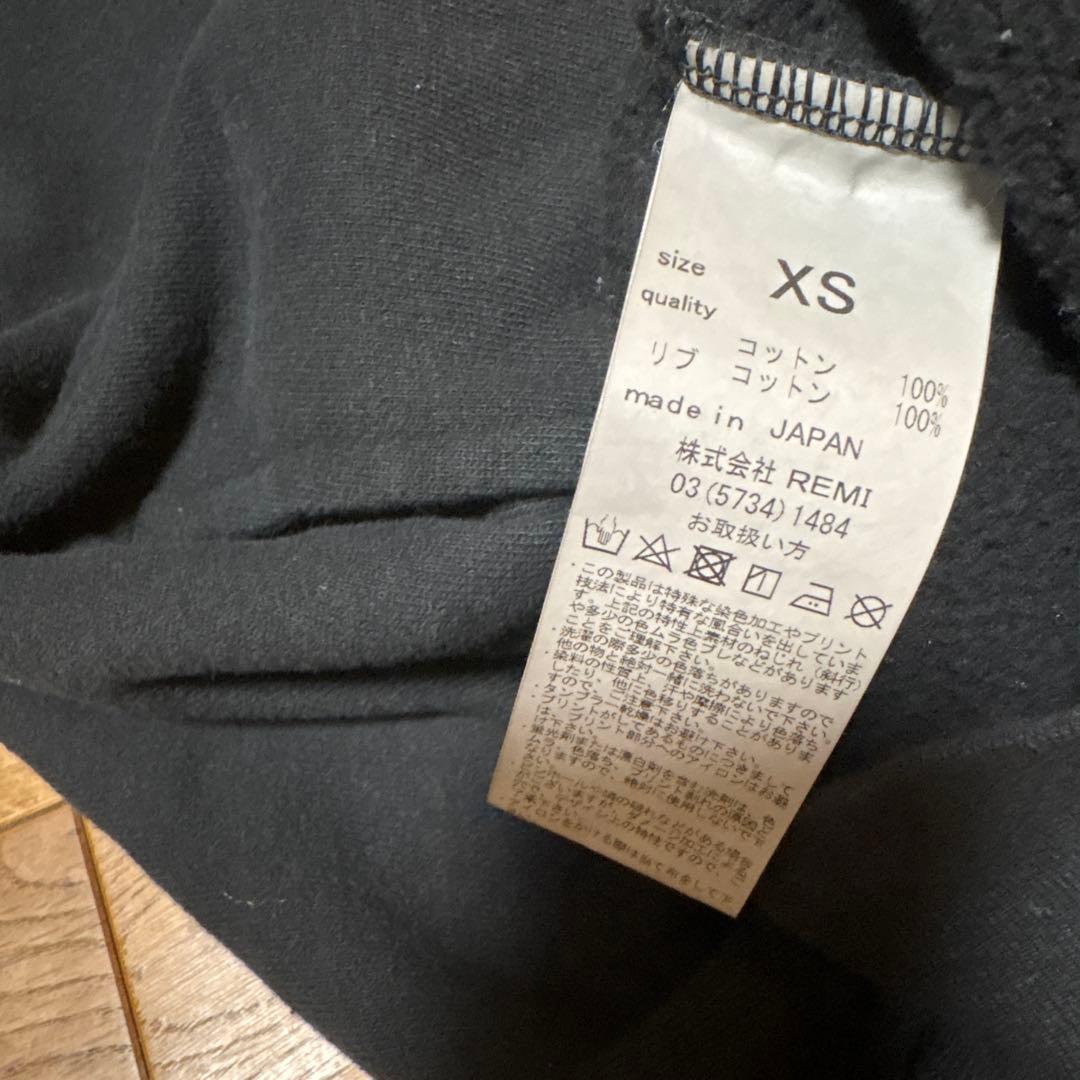 SHISHIKUI ブラック クルーネック トレーナー