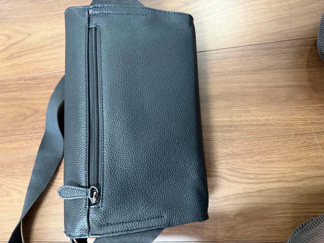 限定カラー　ear PAPILLONNER 　ワイドテープショルダー