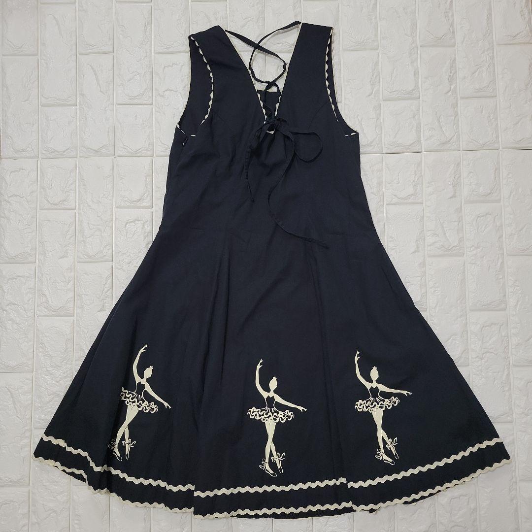 Emily Temple バレリーナ柄 フレアワンピース ブラック 160