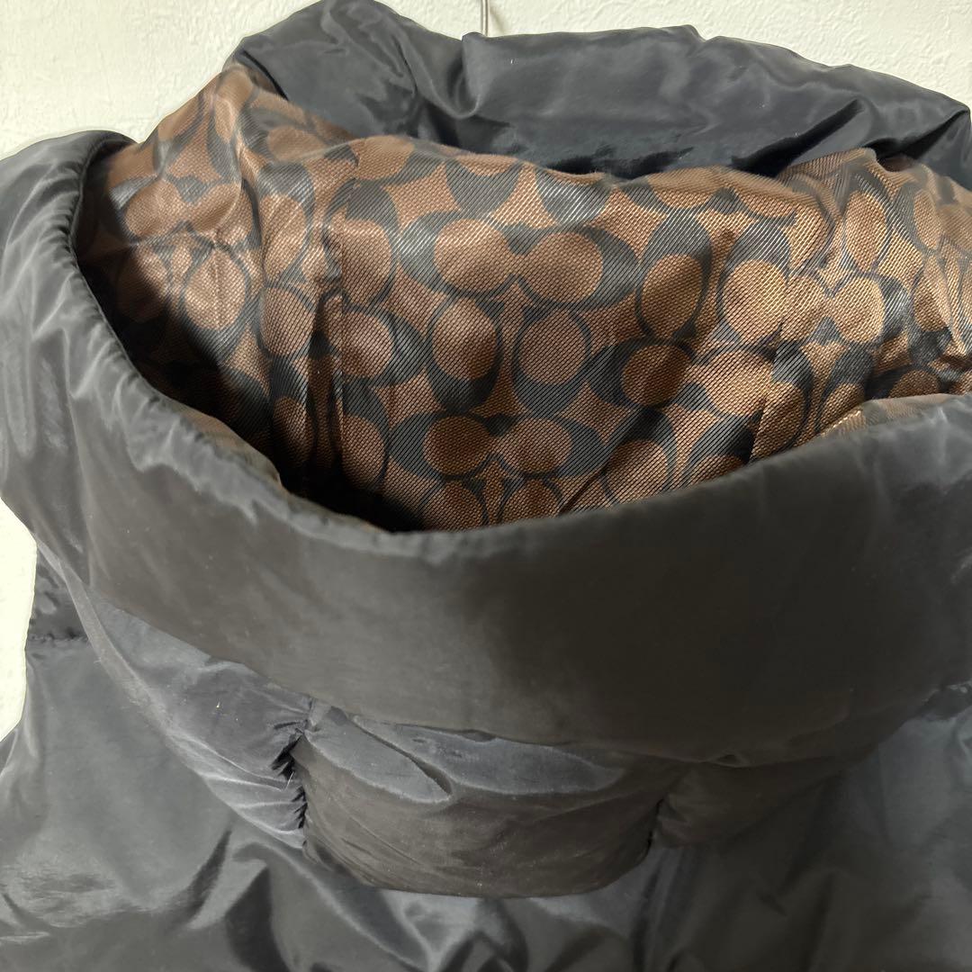 COACHブラックダウンベスト