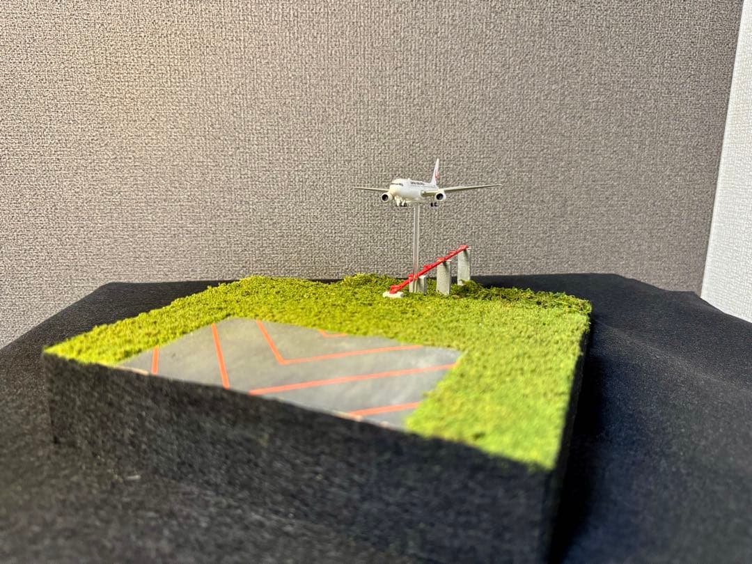 滑走路 進入灯 空港ジオラマ 1/500 着陸体勢 フルスクラッチ 航空機模型