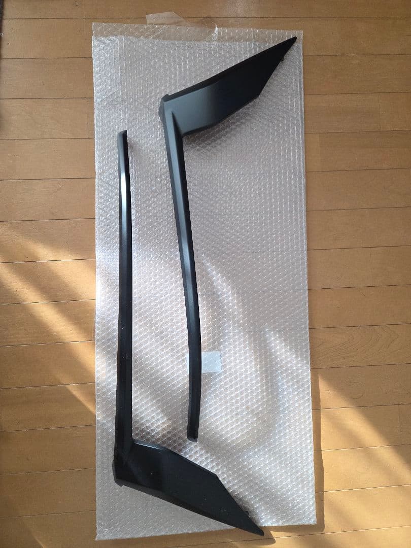 150系ランドクルーザー プラド ヘッドライトガーニッシュ