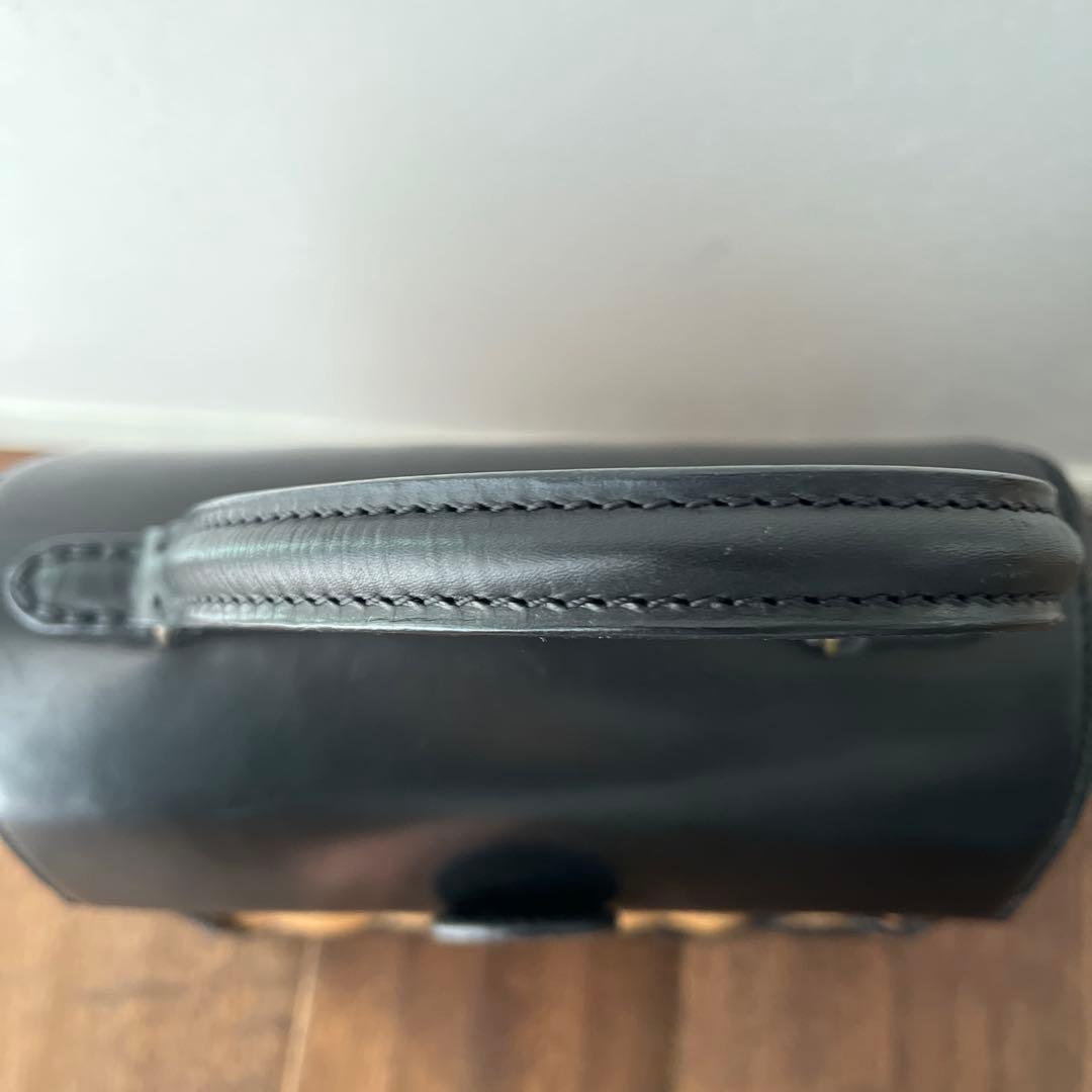 エバゴス　eb.a.gos かっちりバッグ（カーフケリー）