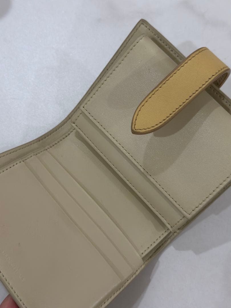 【美品】セリーヌ CELINE 折りたたみ財布 (即配送可能)