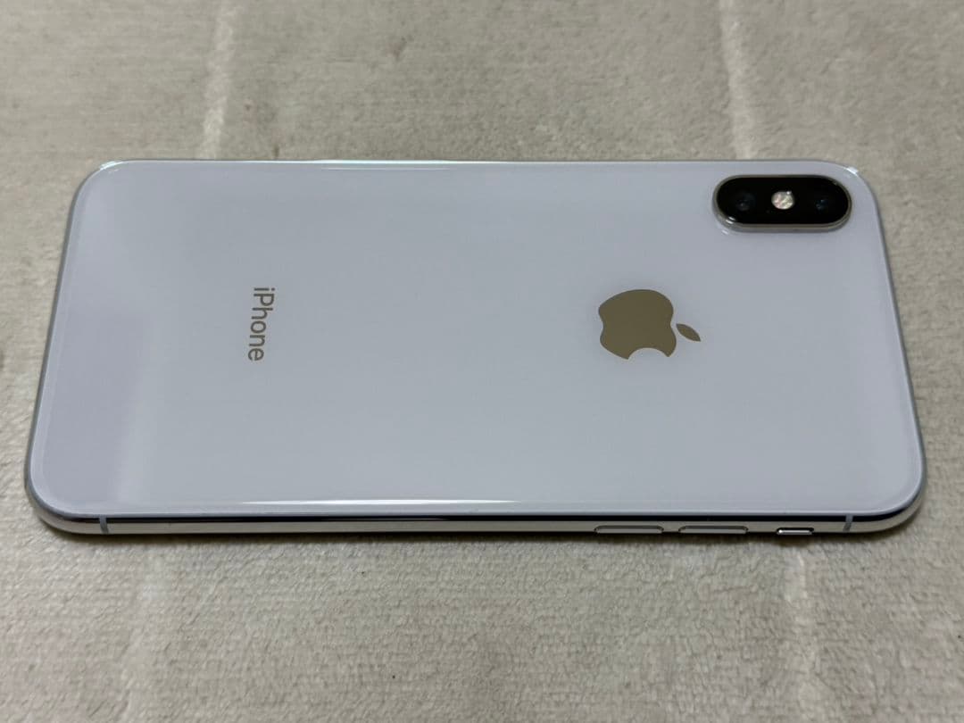 iPhone X 64GB SIMフリー