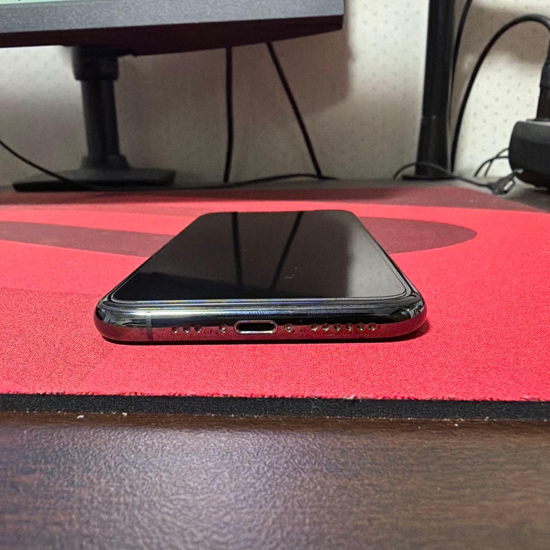 スマートフォン本体 iPhone11pro 64GB