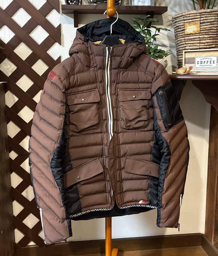 〔美品〕KUSHITANI （クシタニ） アニフェスジャケット M ブラウン