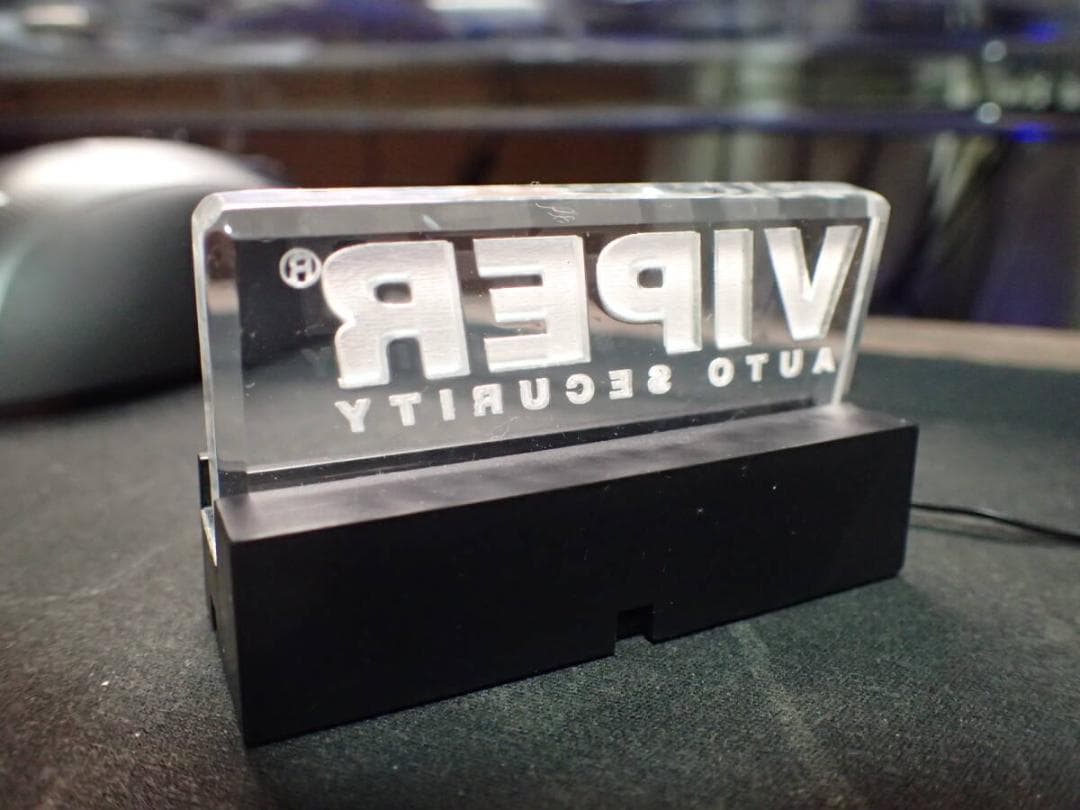 VIPER 自動車セキュリティ LEDサイン