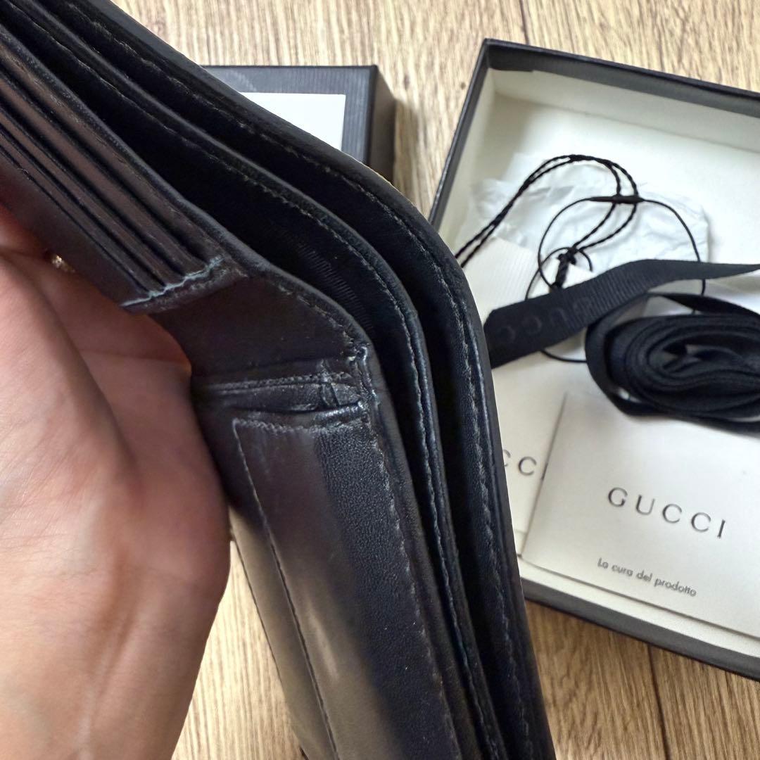 GUCCI スネーク柄 2つ折り財布