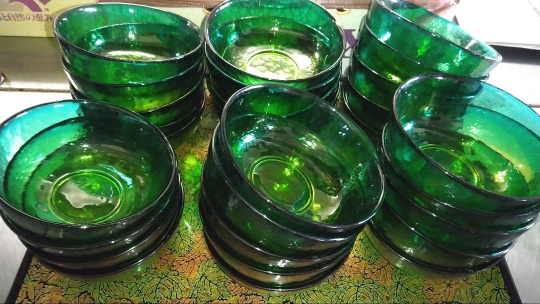 【様用】グリーン皿34枚・小皿 仕切りガラスセット