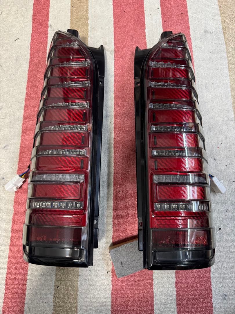 ハイエース 200 レア コプラス テールランプ テール