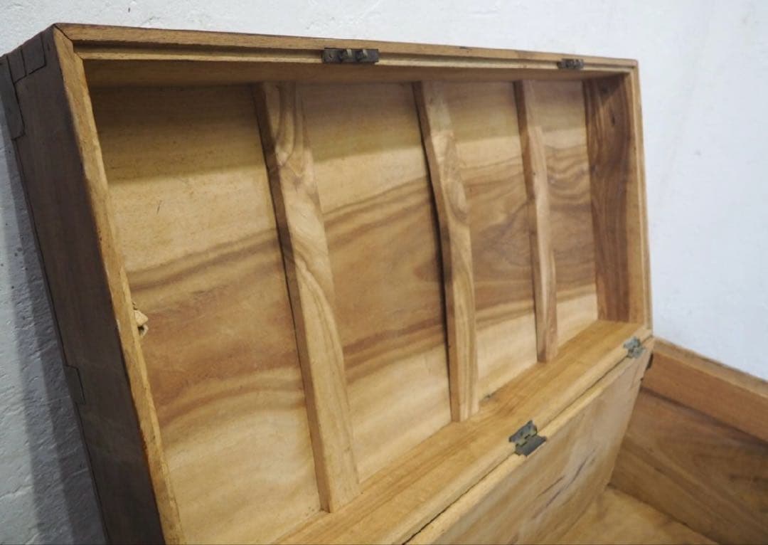 早いもの勝ち！アンティーク　コファ　ブランケットボックス　トランク　ヴィンテージ