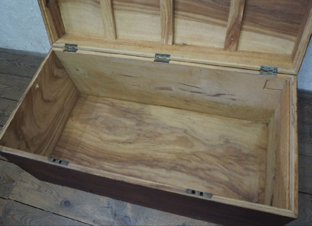 早いもの勝ち！アンティーク　コファ　ブランケットボックス　トランク　ヴィンテージ