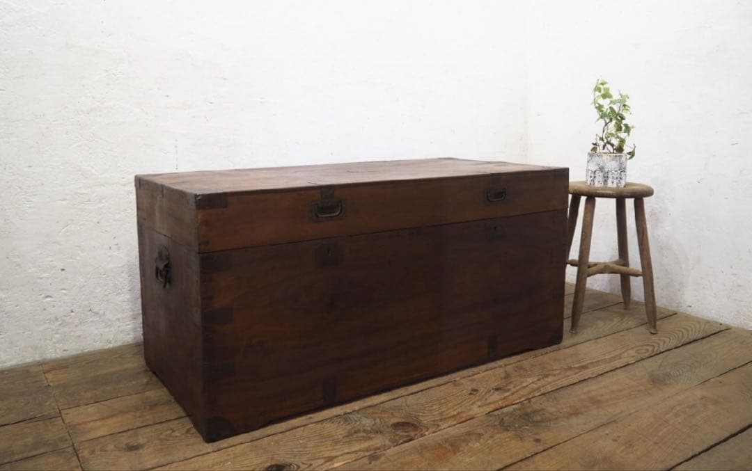 早いもの勝ち！アンティーク　コファ　ブランケットボックス　トランク　ヴィンテージ