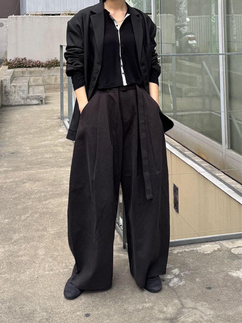 パンツ Eongul velt volume pants