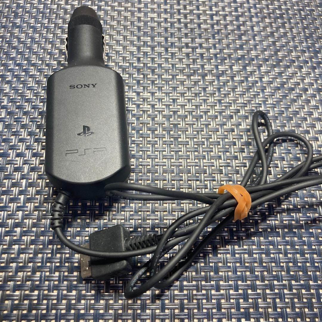 PSPgo シガーソケット カーアダプター 充電ケーブル ソニー純正品