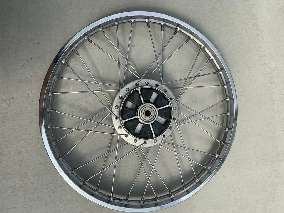 スーパーカブ C50ホイール 17インチ