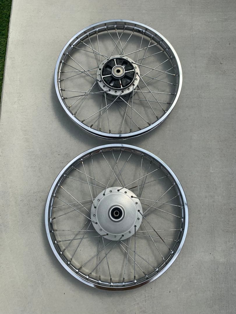 スーパーカブ C50ホイール 17インチ