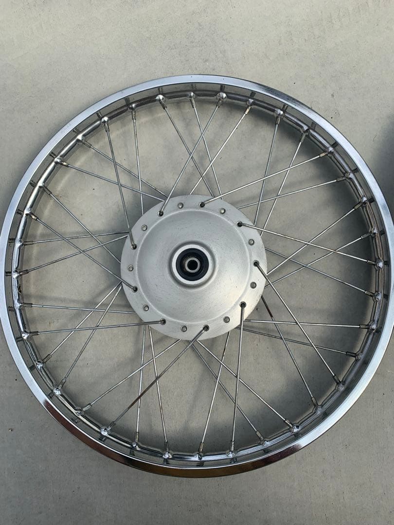スーパーカブ C50ホイール 17インチ