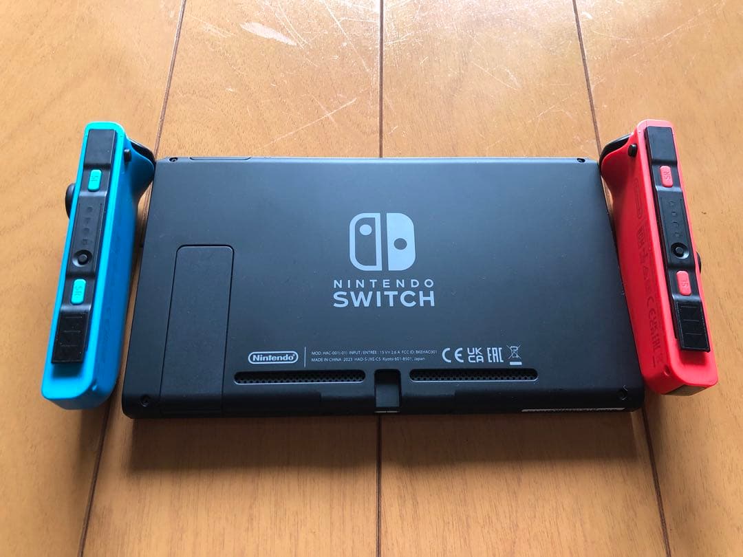 ニンテンドーSwitch ゼルダ　マリオカート　本体　カセット