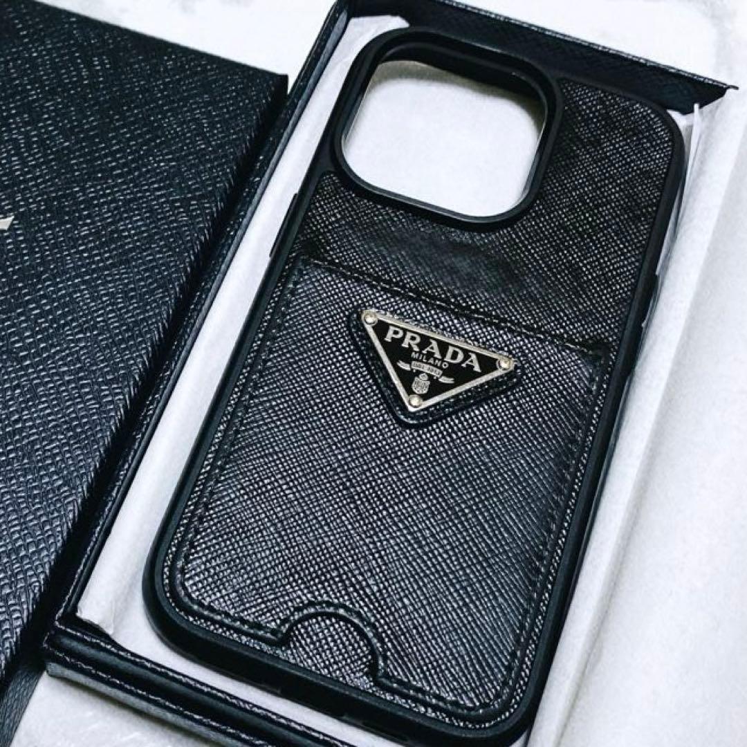 PRADAプラダレザー　iPhone 14pro スマホケース