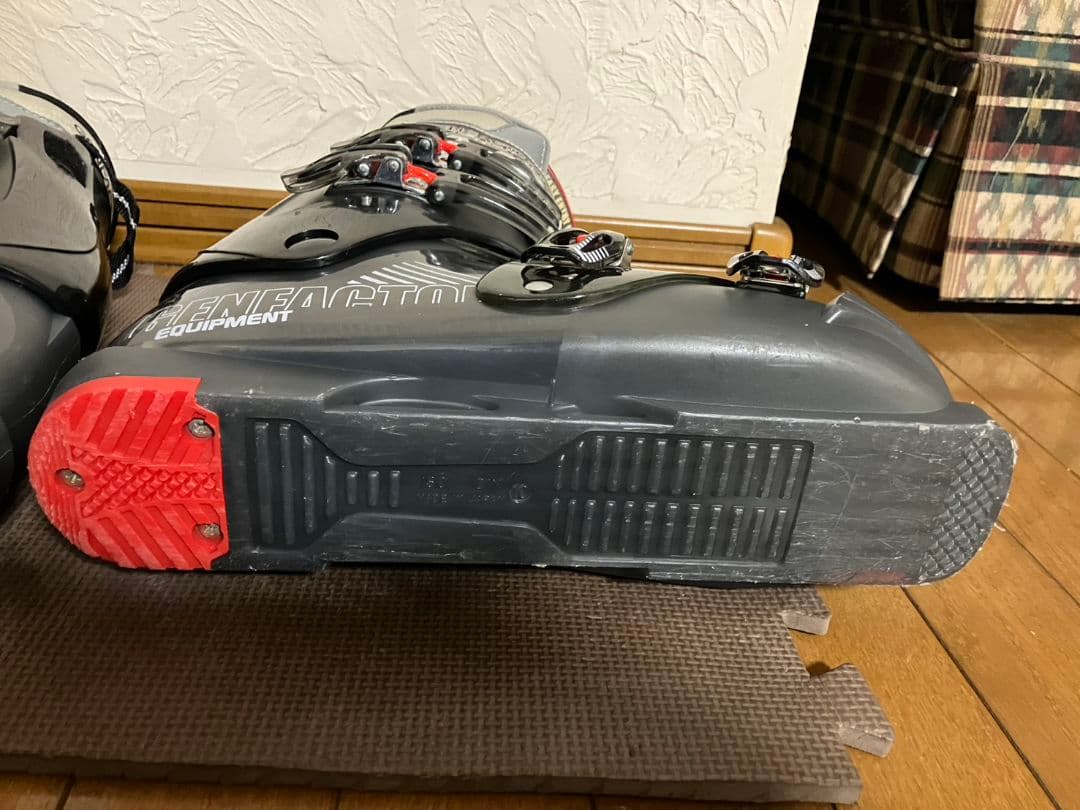 GEN FACTORY ゲン スキーブーツ 30cm　足幅広め 軽量モデル