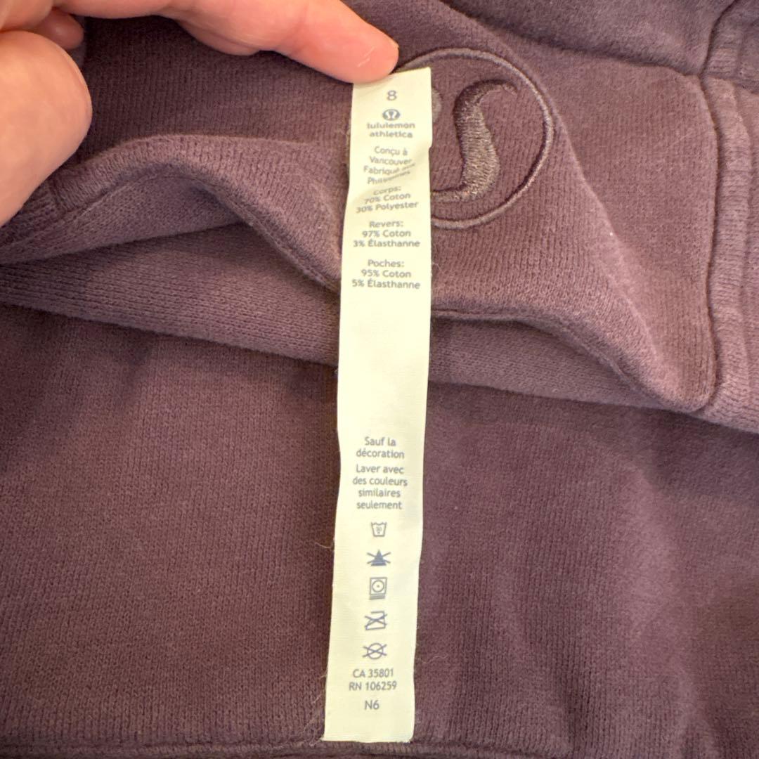 ルルレモン　パープル フード付きパーカー