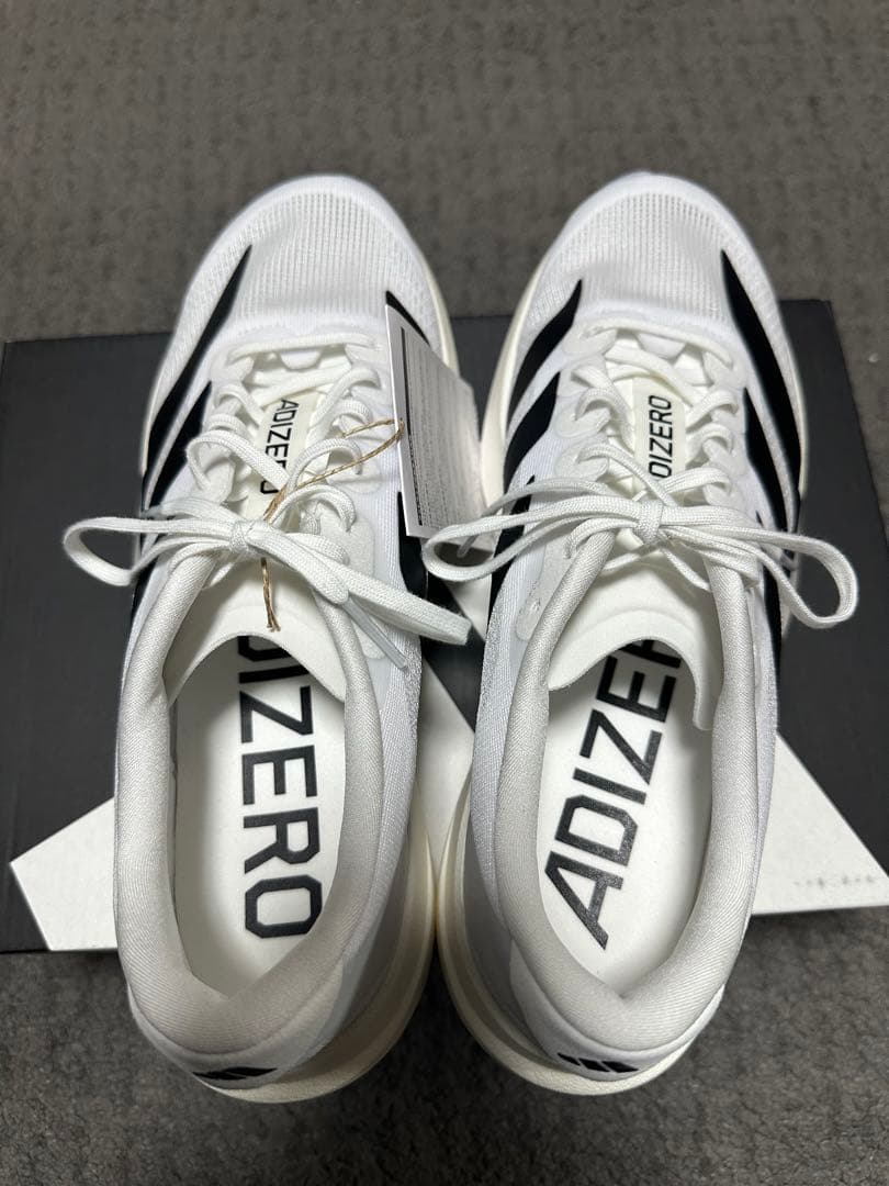 新品未使用　adidas evo sl 26㎝