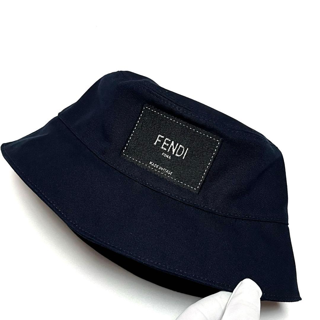 FENDI バケットハット ネイビー ロゴ刺繍パッチ 帽子 美品 未使用 タグ付