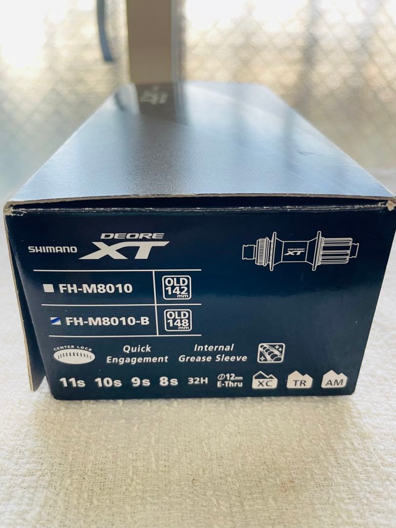 shimano FH-M8010-B XT ハブ　boost 32H