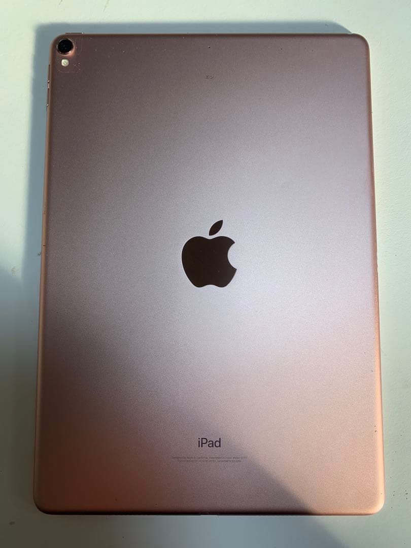 Apple iPad 10.5 64GB 2017年 ローズゴールド