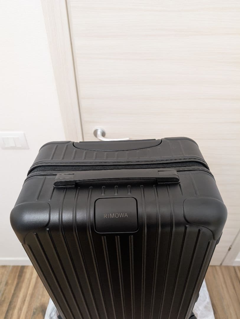 RIMOWA ESSENTIAL Check in Cabin マットBLACK