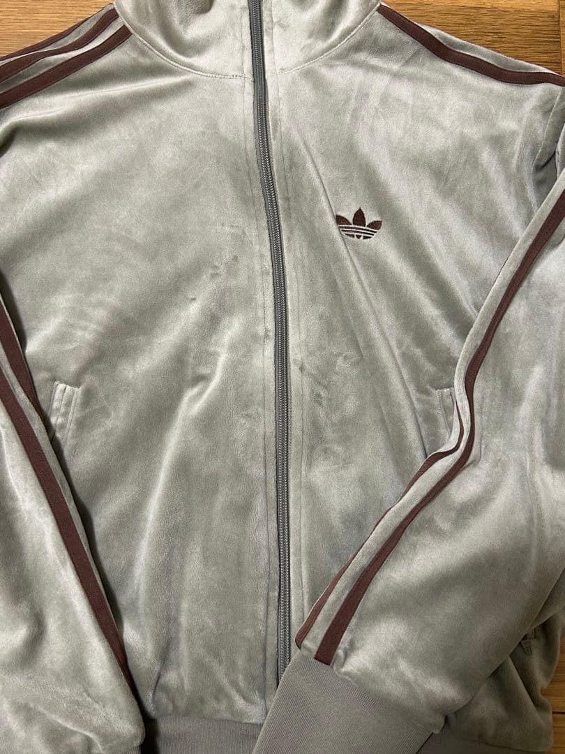 adidas ファイヤーバード　トラックジャケット　ベロア　ベージュ