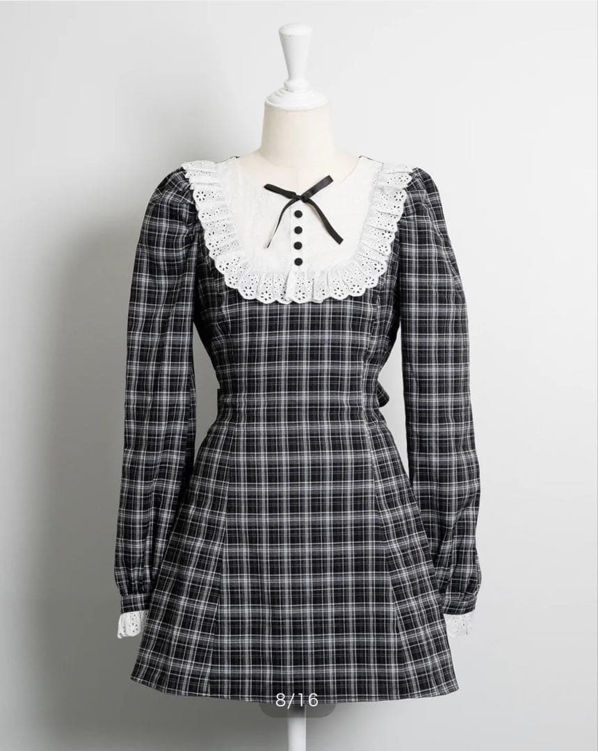 pium コットンレース長袖カフェワンピース