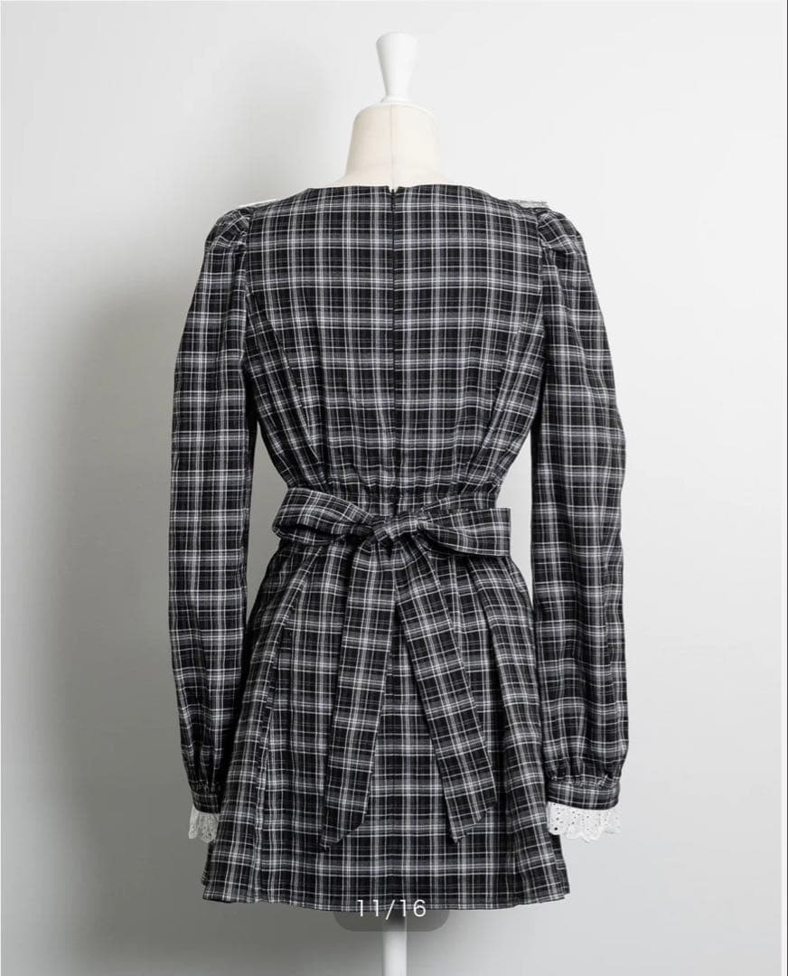 pium コットンレース長袖カフェワンピース