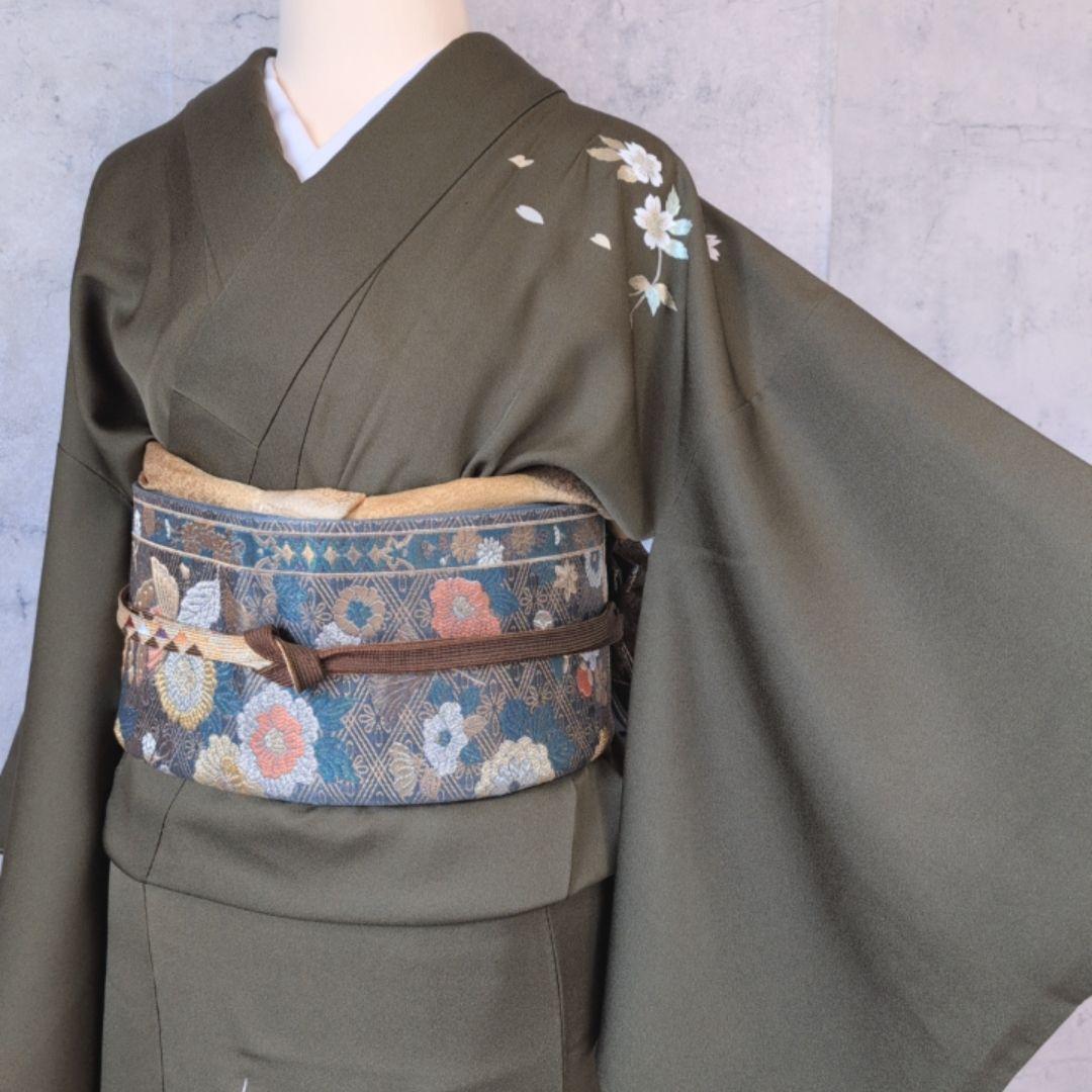 訪問着　フルセット　着物　正絹　カーキ　緑　孔雀の羽　藤の花　祝い事　豪華　A2