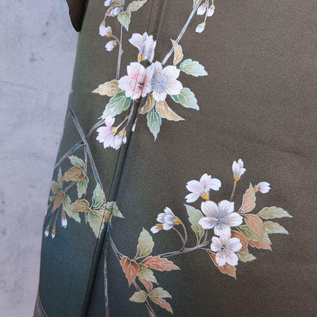 訪問着　フルセット　着物　正絹　カーキ　緑　孔雀の羽　藤の花　祝い事　豪華　A2