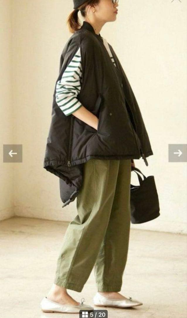 エレストリオフ　ブラックダウンベスト