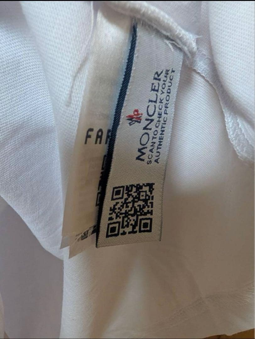 MONCLER ペリカンイラスト Tシャツ FARFETCH