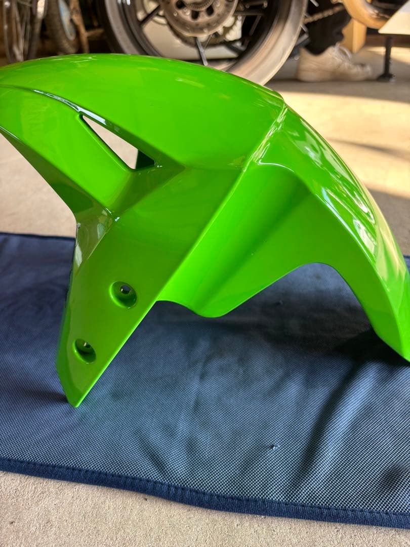 zx25r フロントフェンダー純正