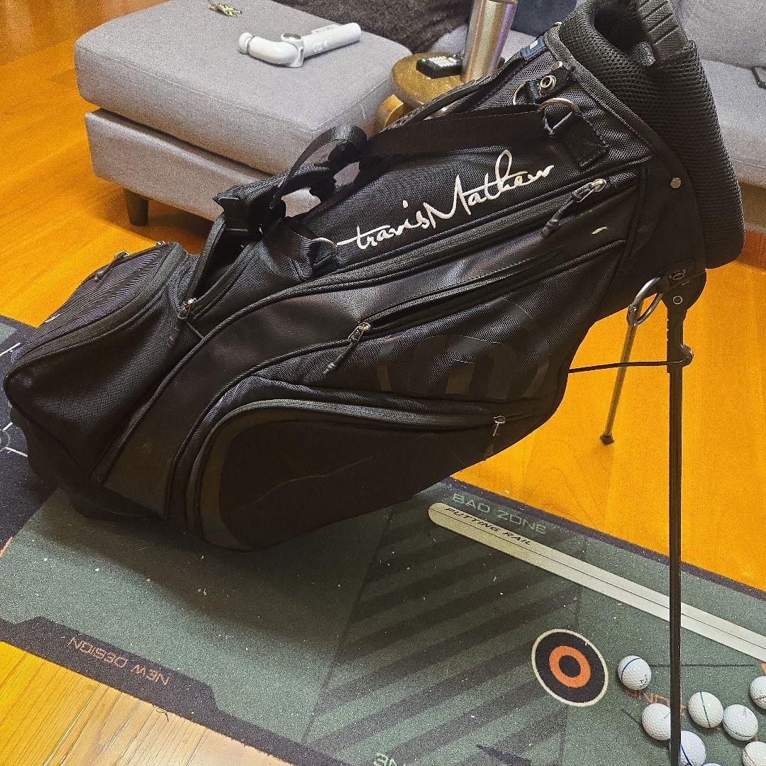 トラヴィスマシュー スタンドバッグ ブラック