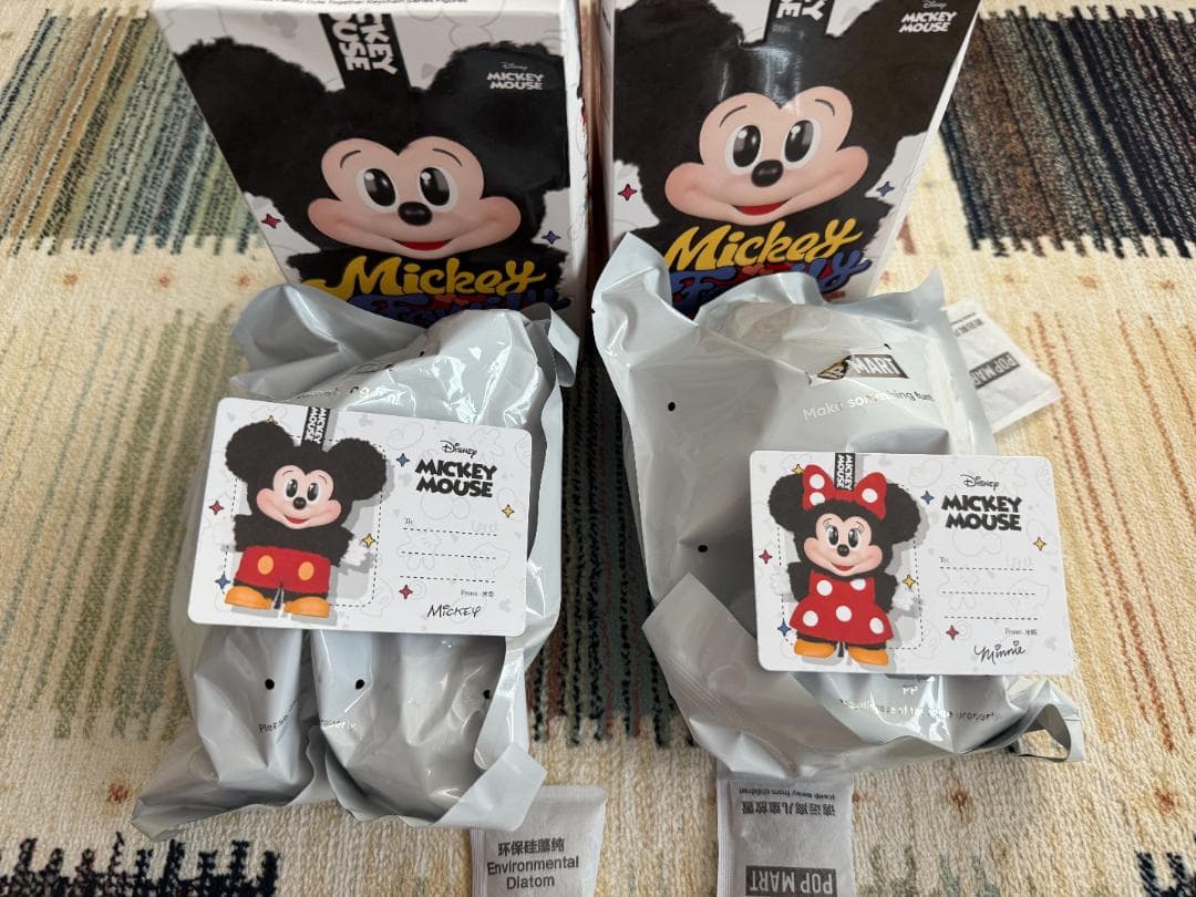 【yasomayu】ディズニー ミッキー・ミニー➕ラブブM