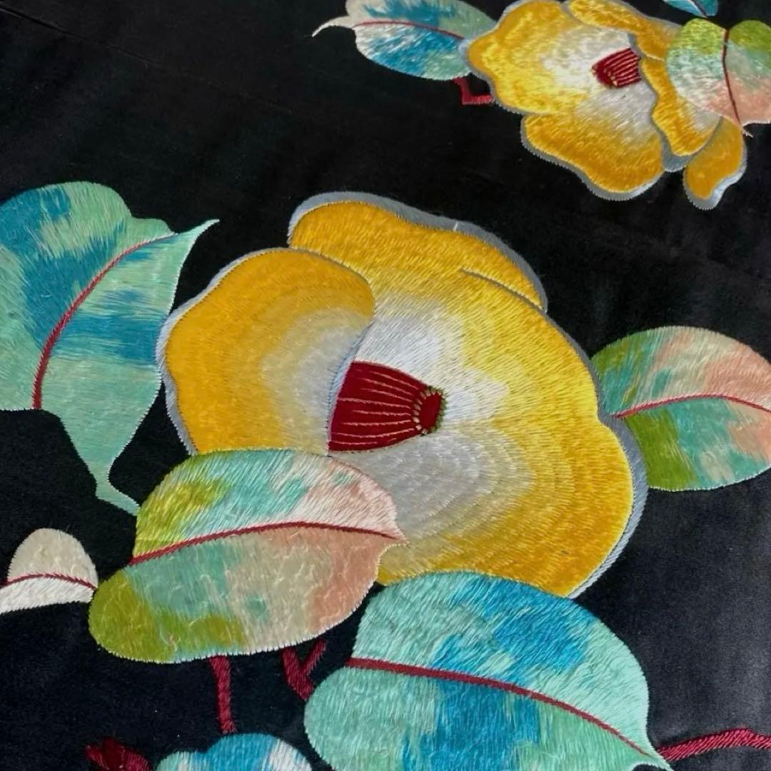 ニコニコ^ ^ アンティーク名古屋帯　椿の刺繍　上質　大正ロNo.7-28