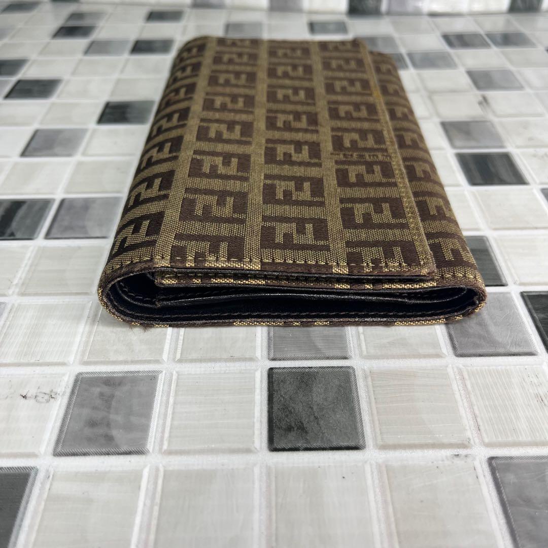 美品 FENDI フェンディ 財布 三つ折り財布